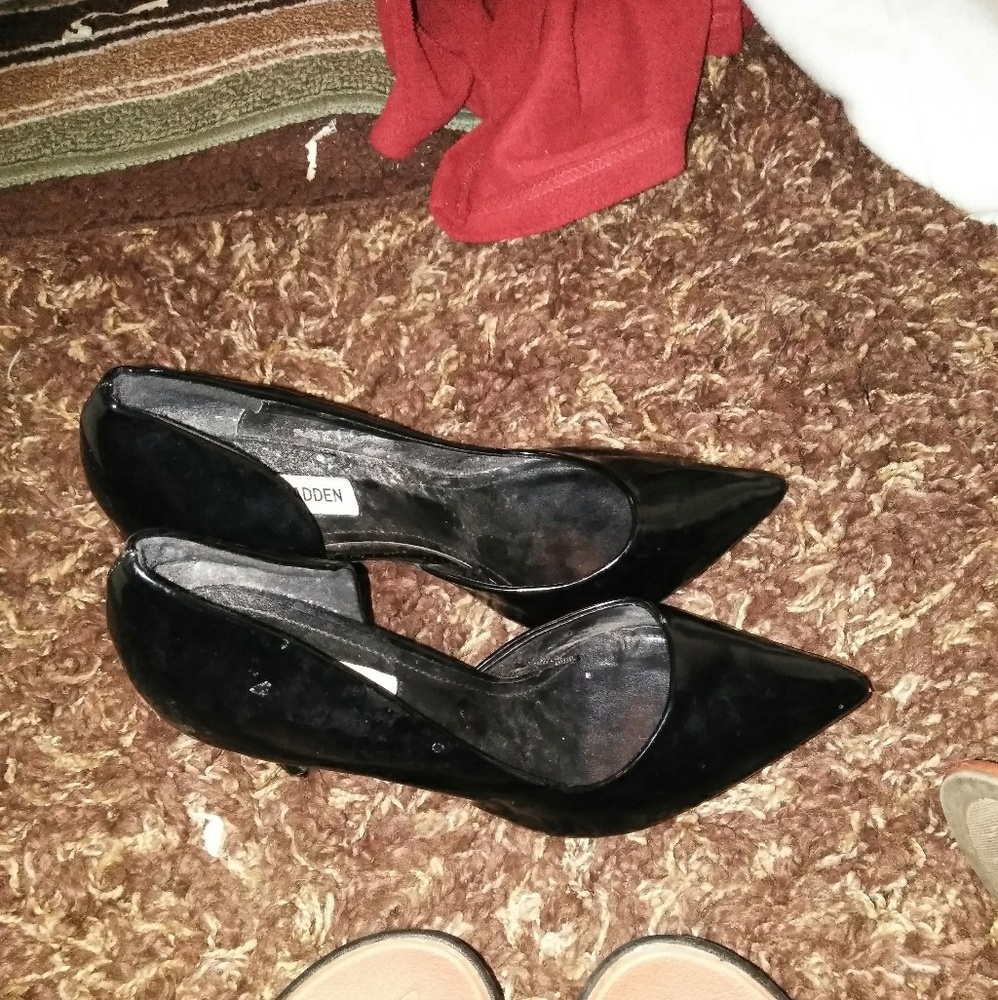Dress shoes